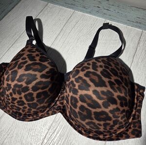 Curvy Couture Tulip Smooth T Shirt Bra 44DD Animal Print MSP$58 1274